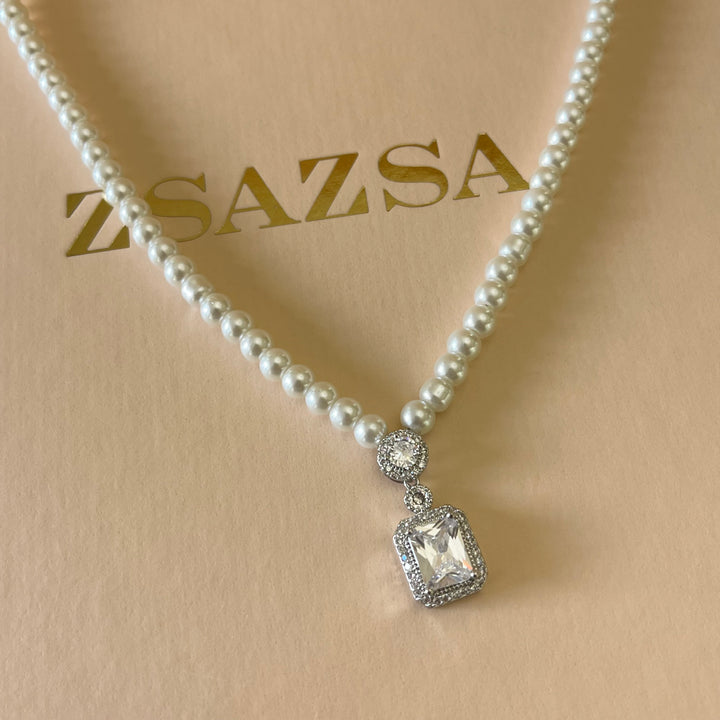 Zircone & pearls set