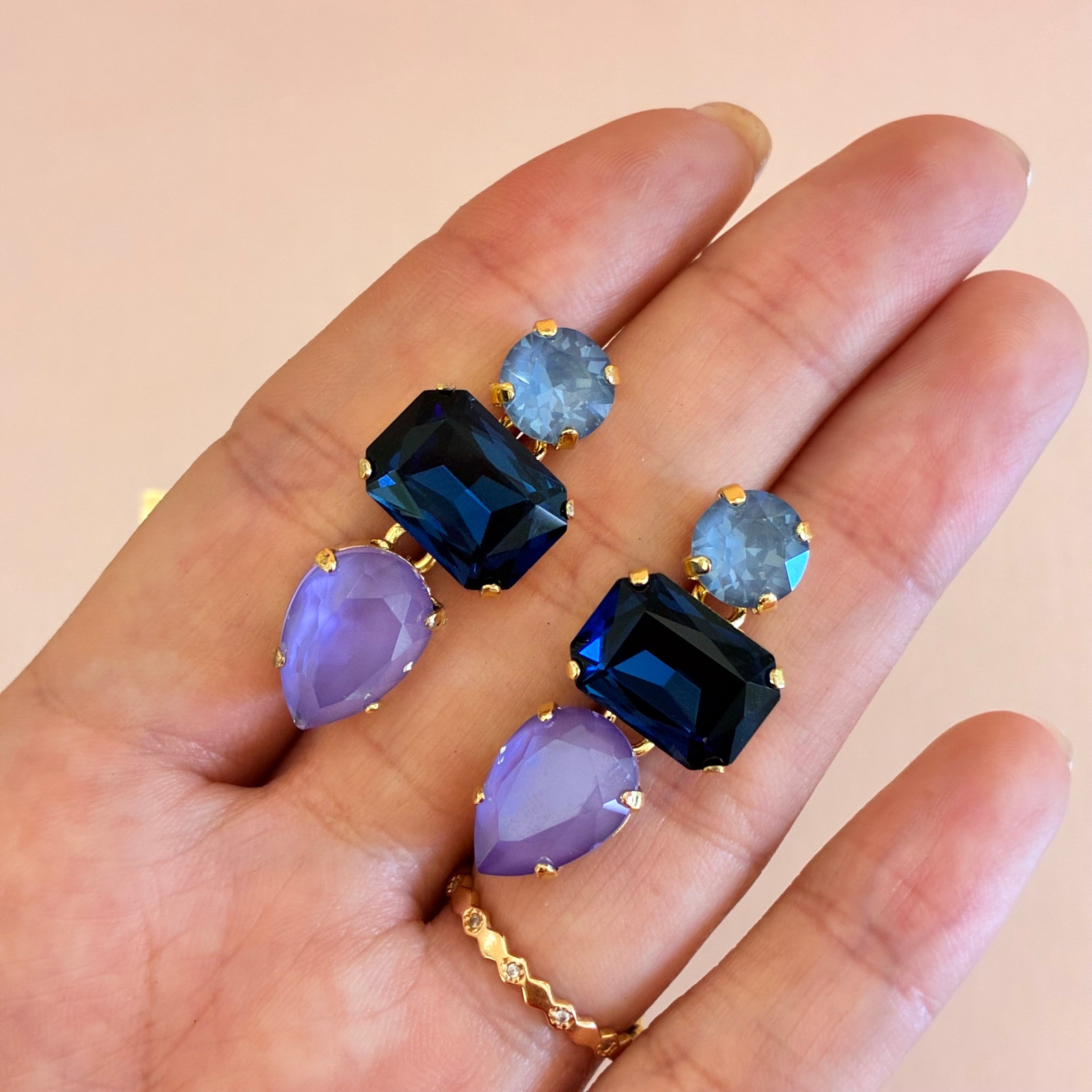 Mix of shapes lilac Swarovski crystals gold plated set