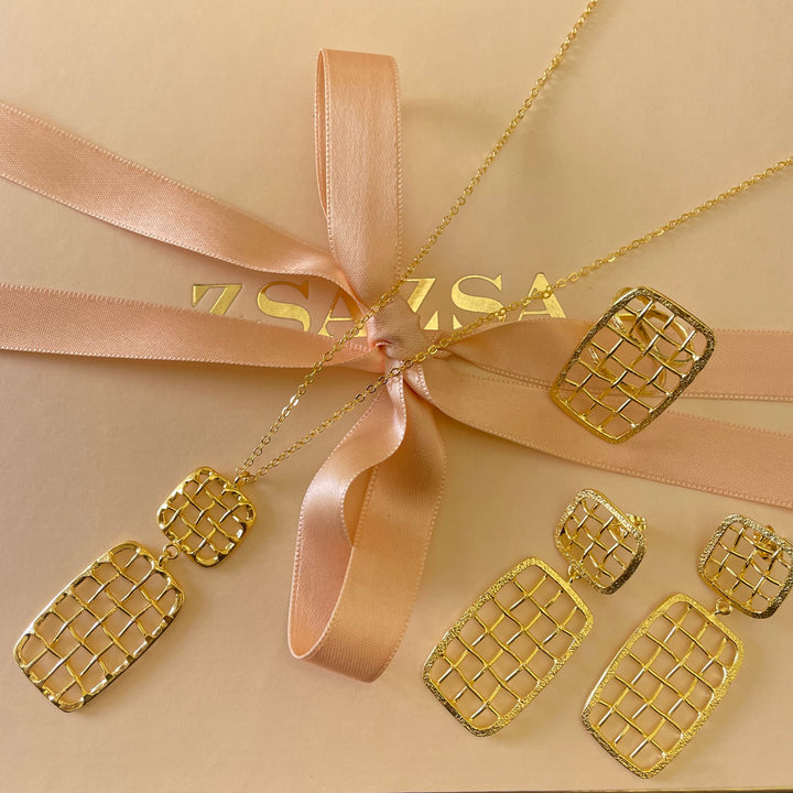 Rectangular grid gold handmade set