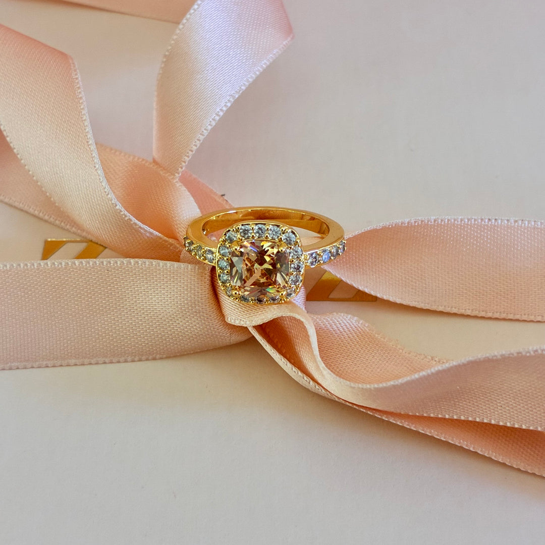 Square peach zircone gold plated ring