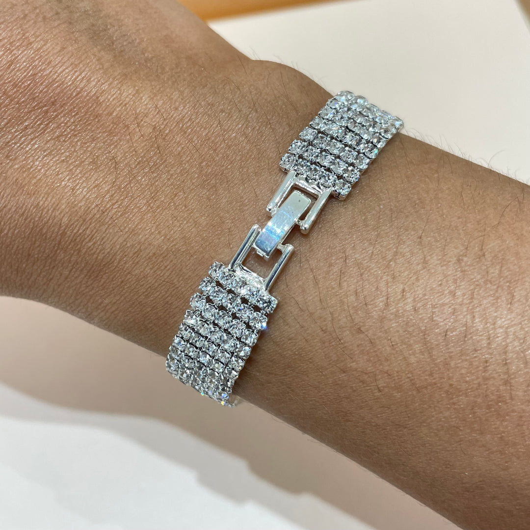 Elegant bracelet