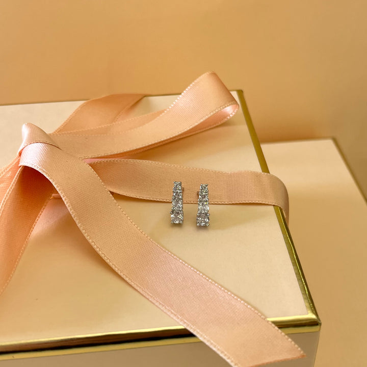 Small zircone studs