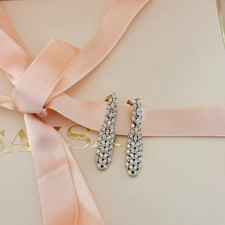 Dainty marquise zircone gold plated earrings