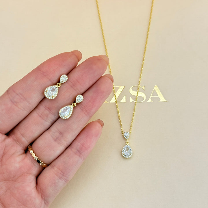 Teardrop sterling silver gold plated pendant set