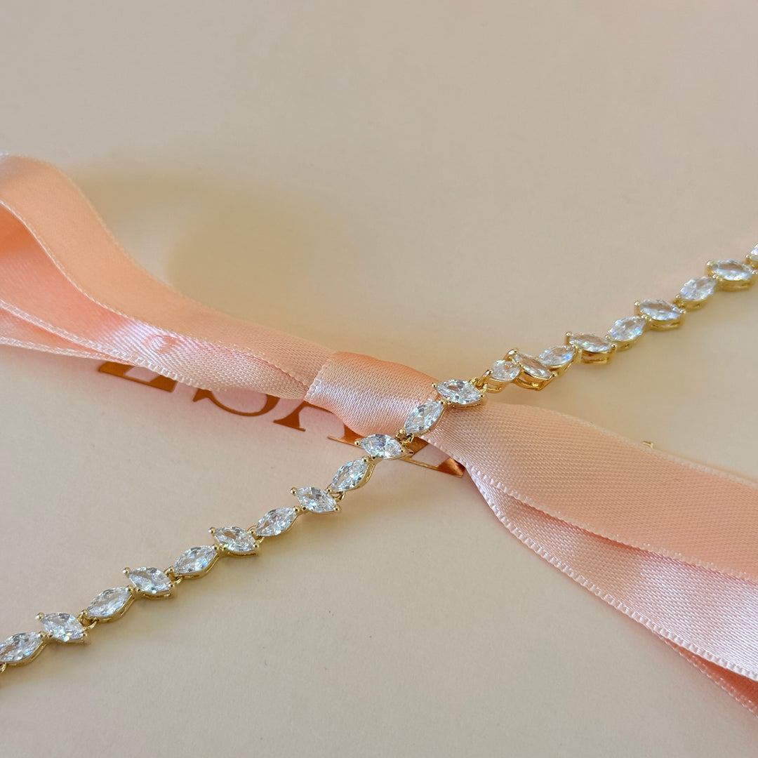 Zircone dainty marquise gold plated bracelet