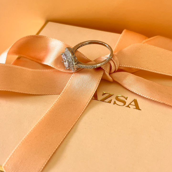 Zircone round sterling silver ring
