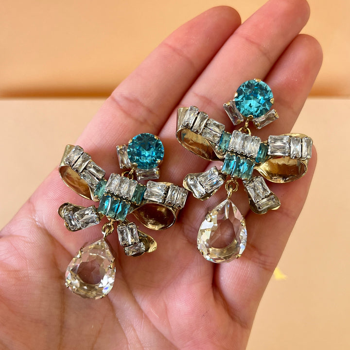 Turquoise Swarovski crystals earrings