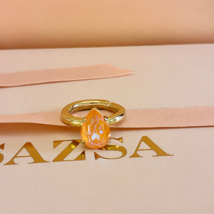 Teardrop peach Swarovski crystals ring
