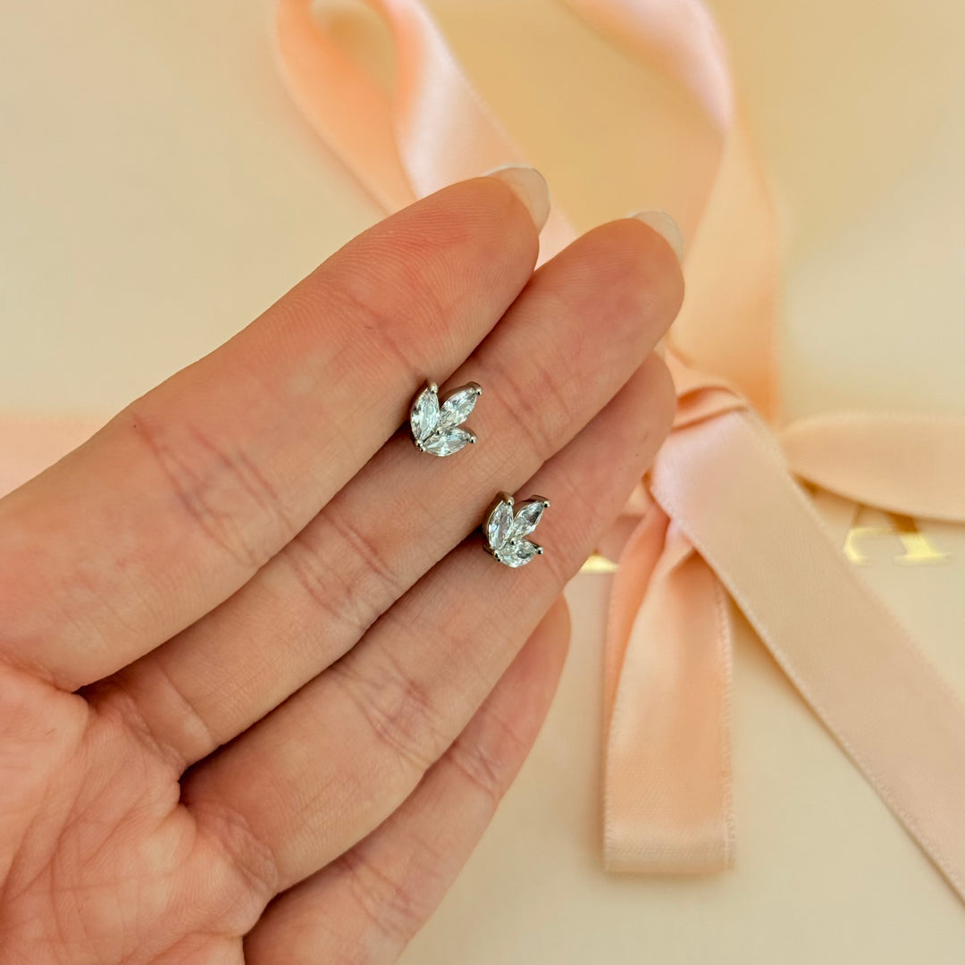 Dainty marquise zircone silver studs