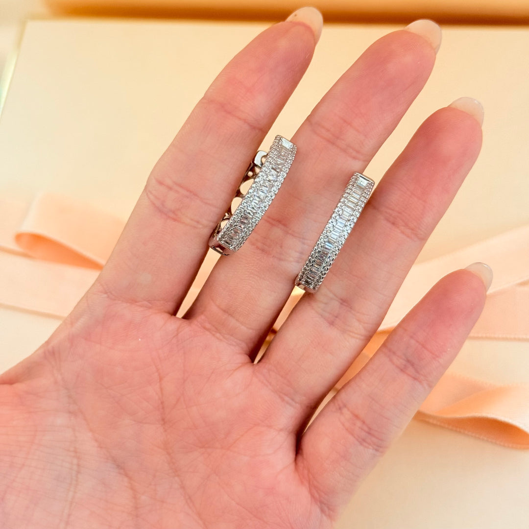 Baguette zircone silver hoops