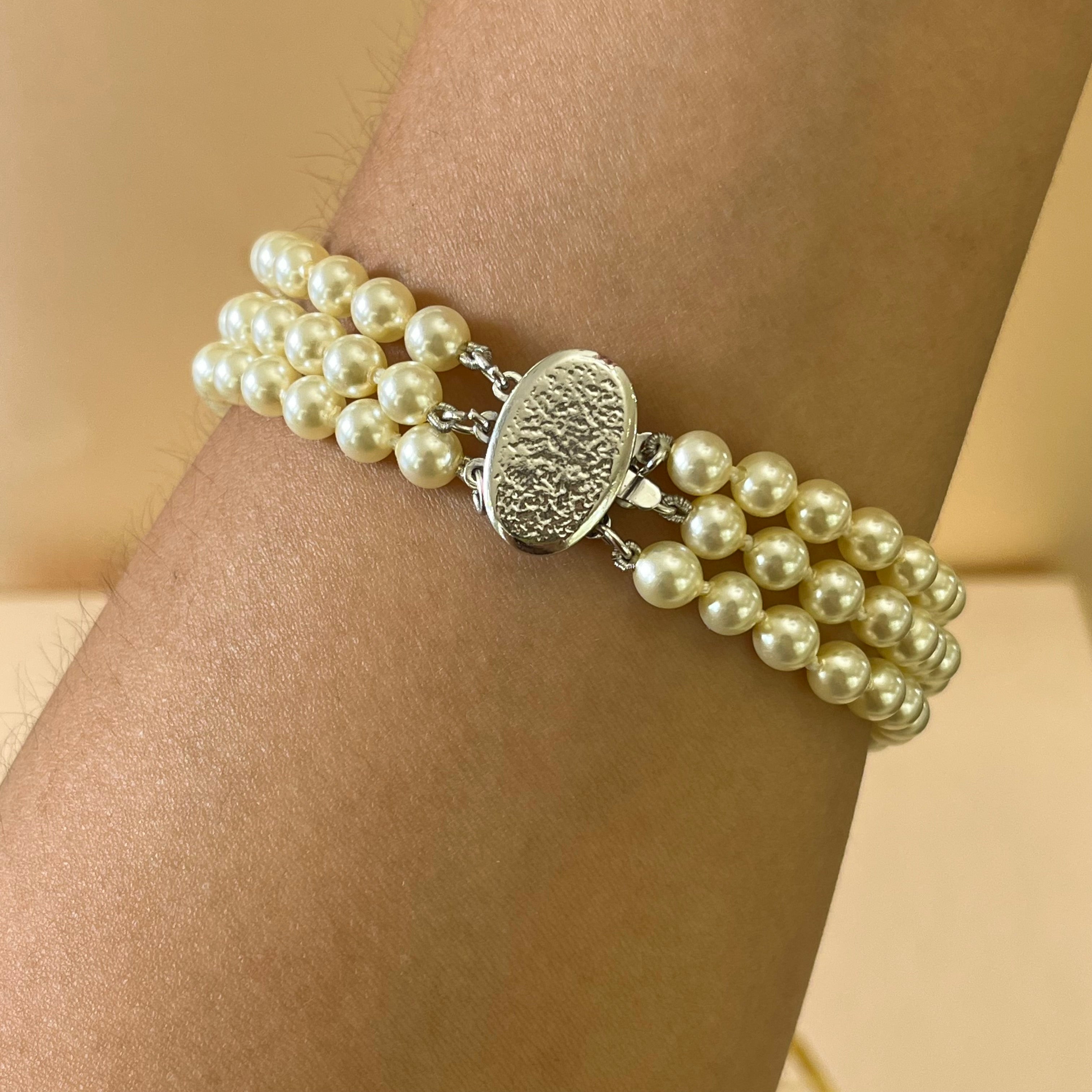 Cream Mallorca pearls bracelet