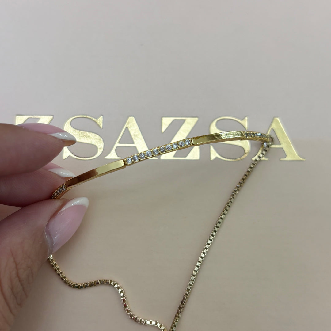 Dainty bangle