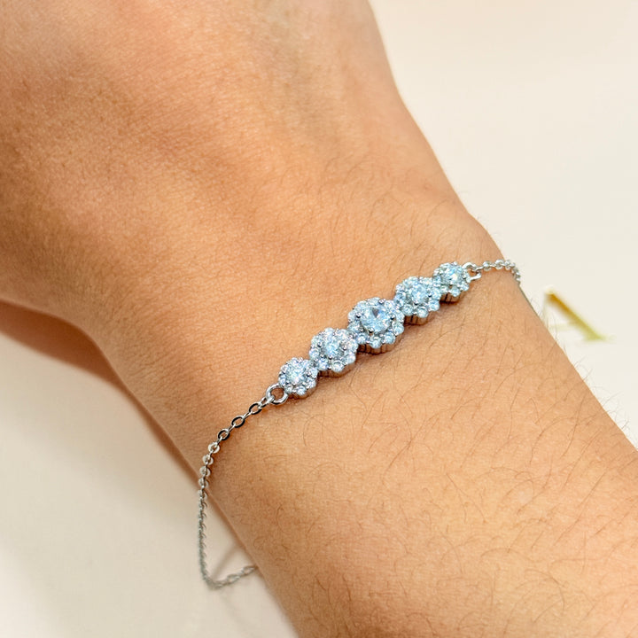 Dainty flower zircone sterling silver bracelet
