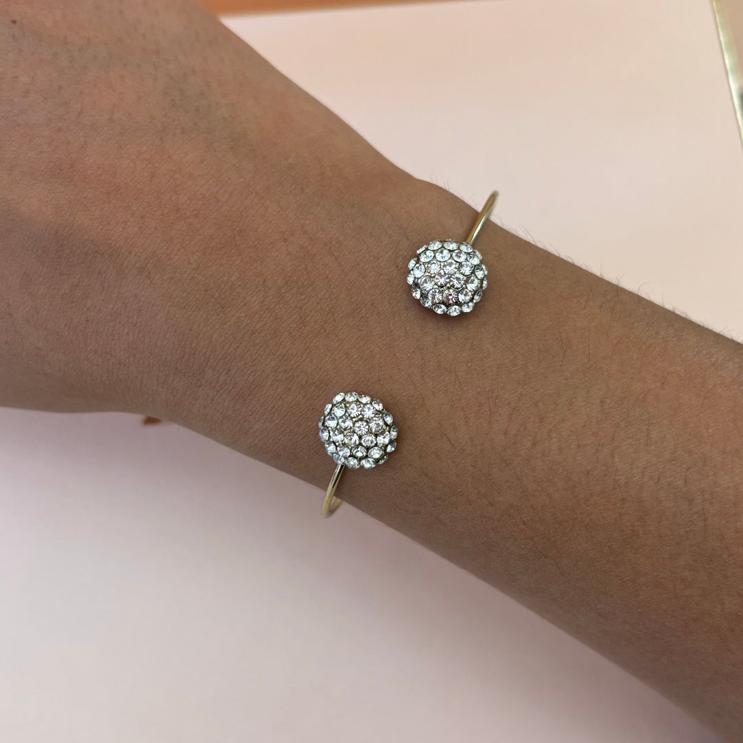 Dainty bangle