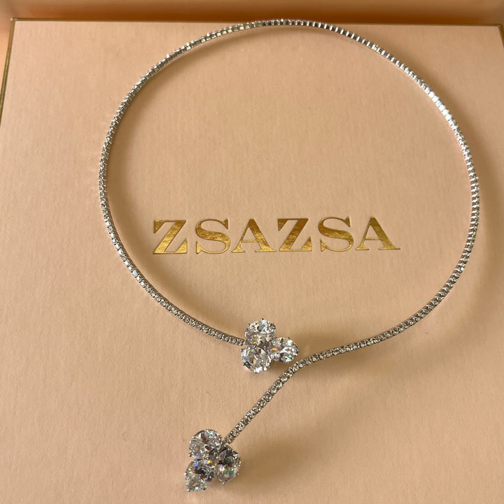 Silver zircone oval set