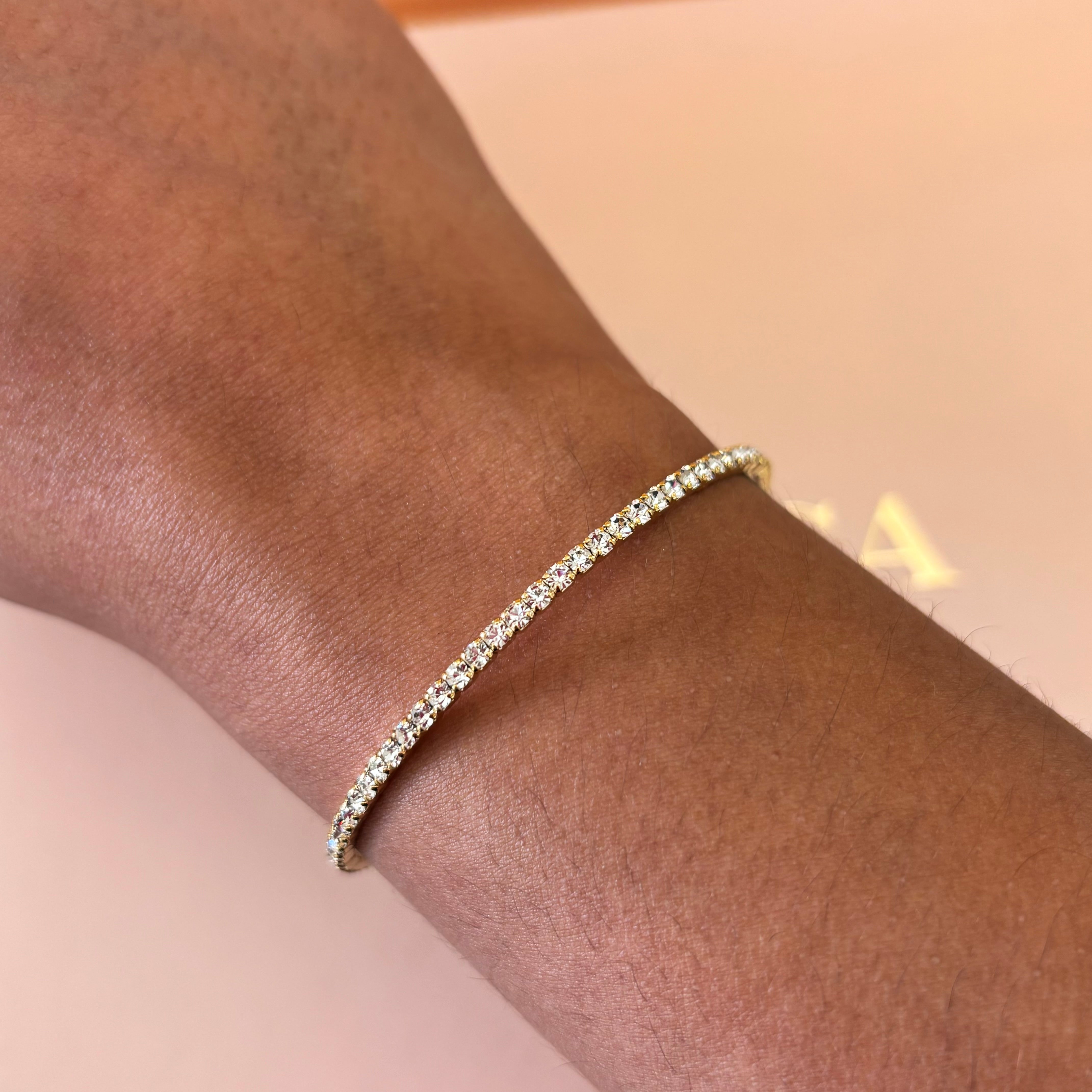 Dainty bangle