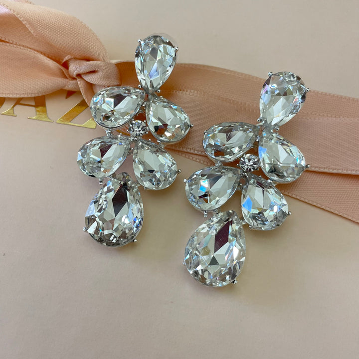 Teardrop earrings