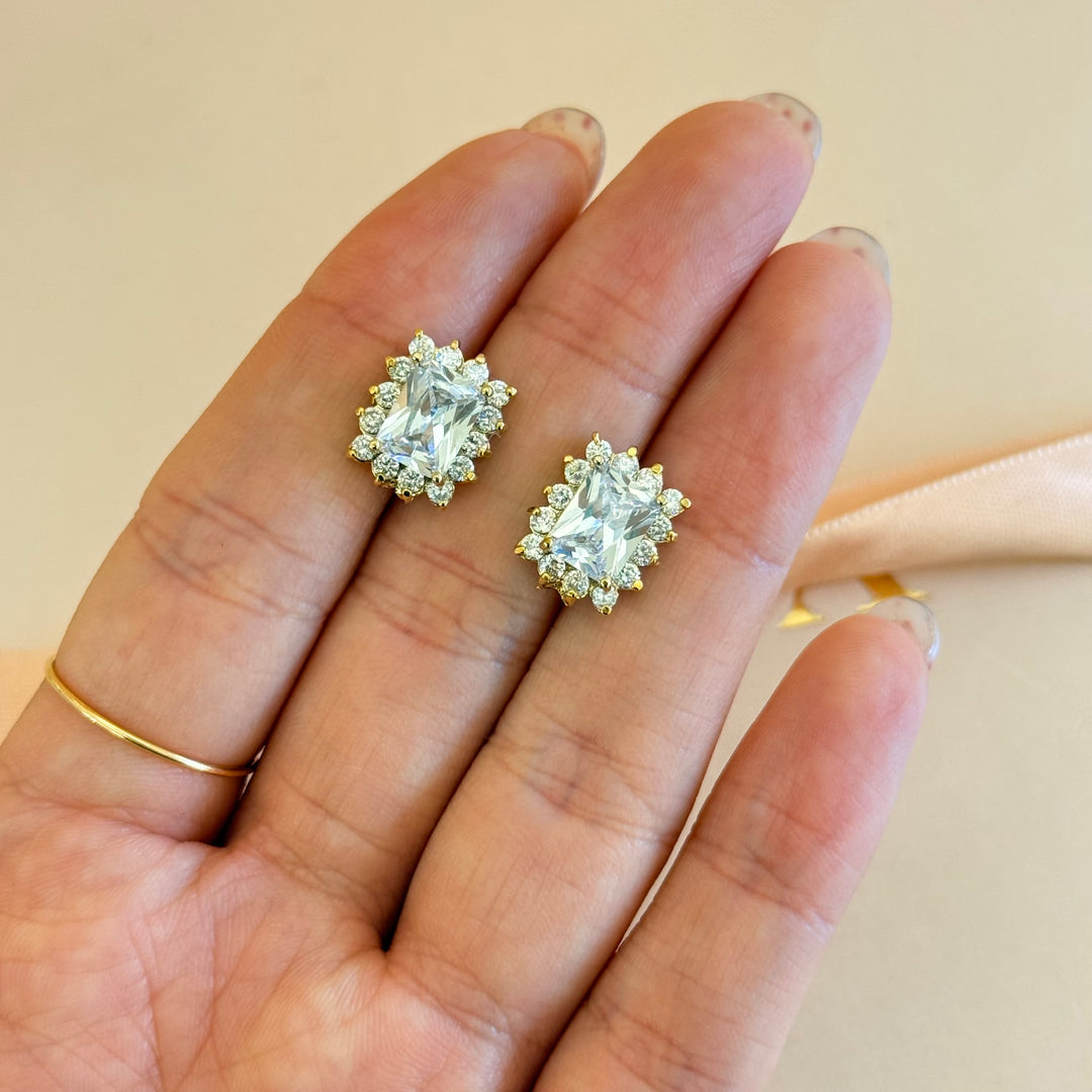 Rectangular zircone gold plated earrings