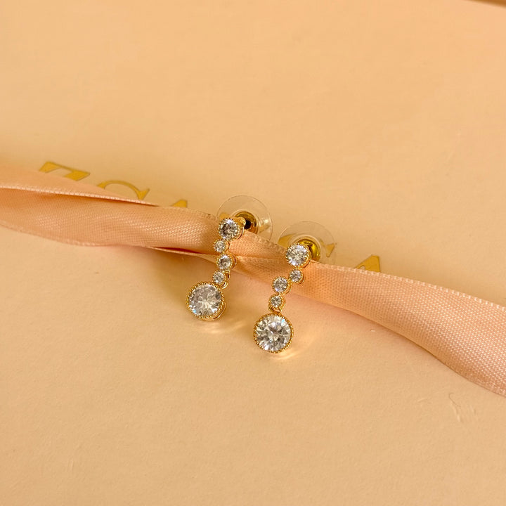Dainty rounds zircone gold plated earrings
