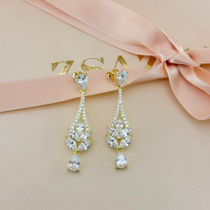Teardrop and marquise zircone gold plated earrings