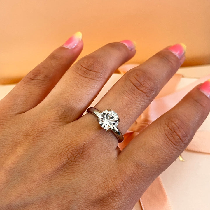 Preciosa crystals round white gold plated ring