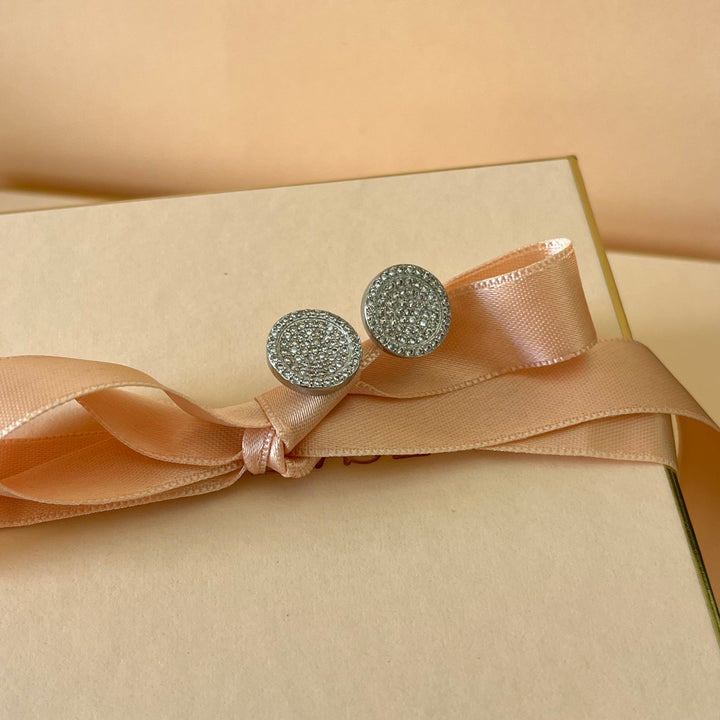 Round zircone studs
