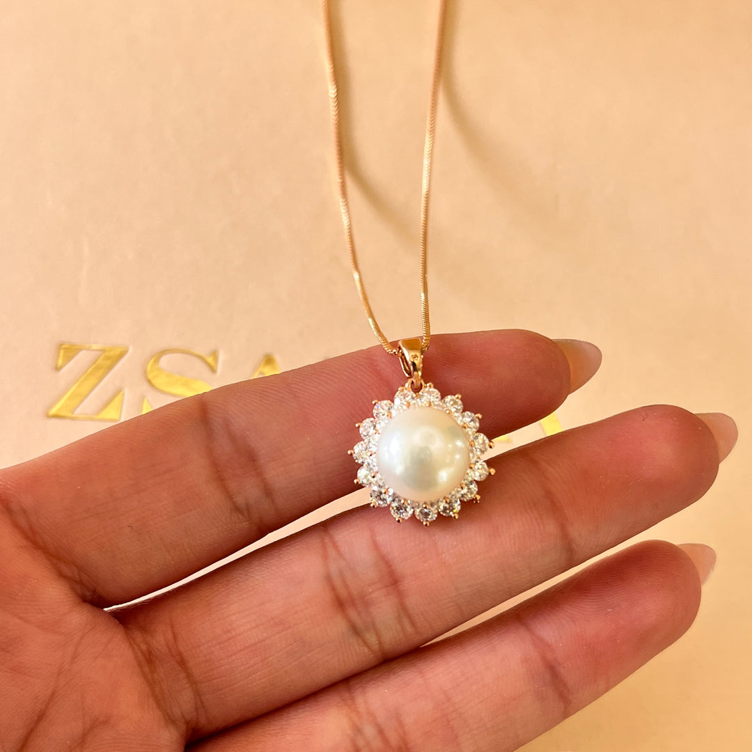 zircone and fresh water pearl rose gold plated pendant