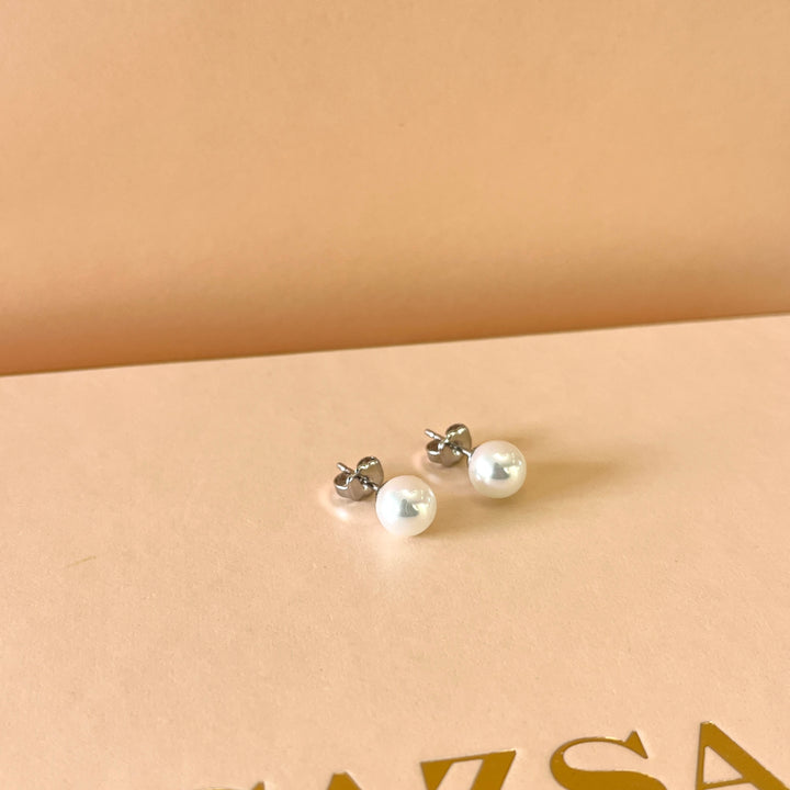 White Mallorca pearls set