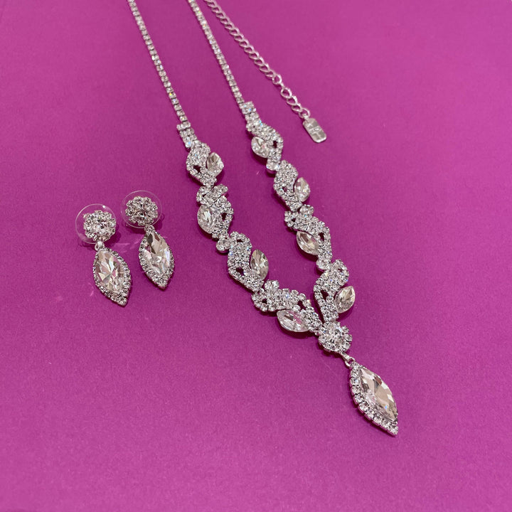 Elegant set