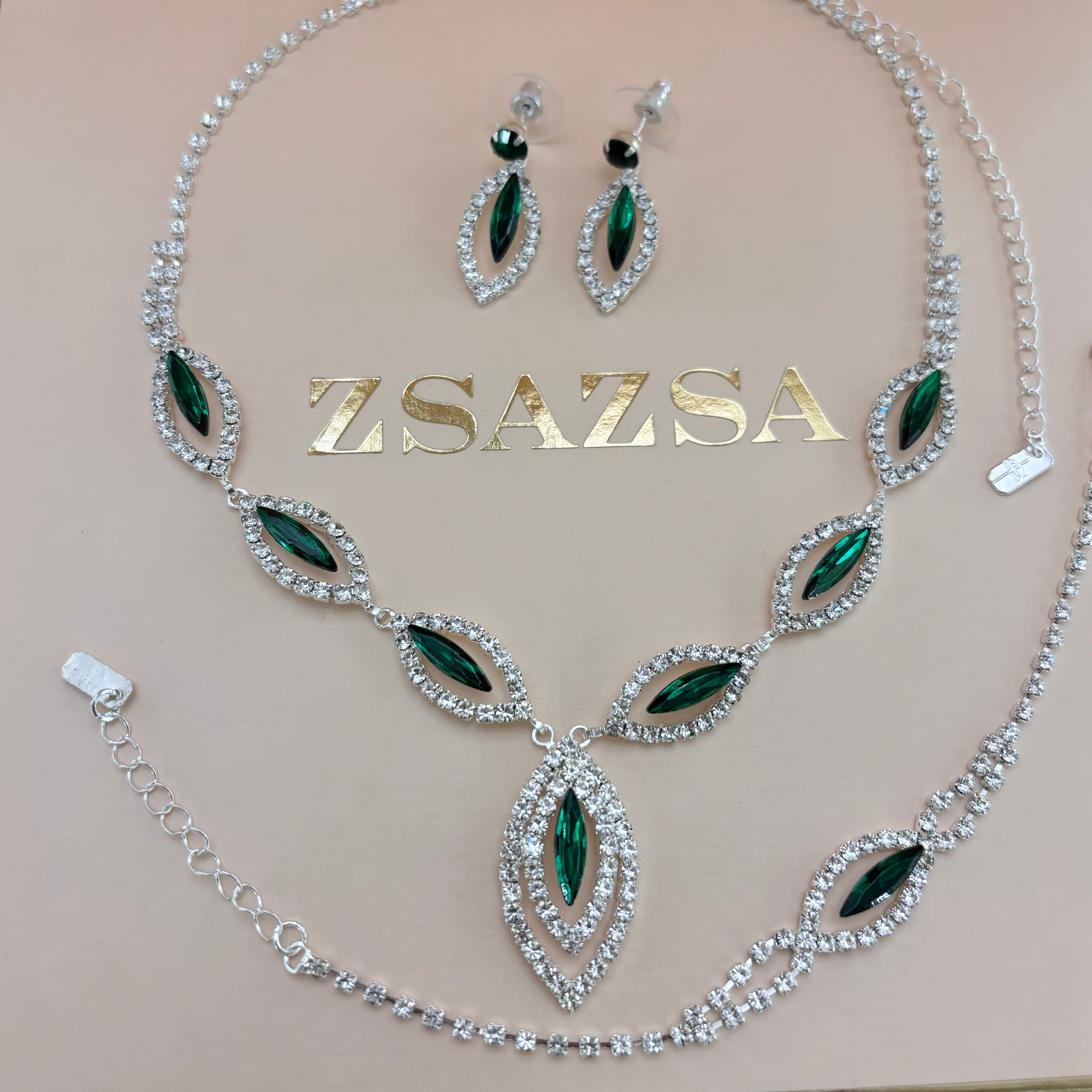 Beautiful green set