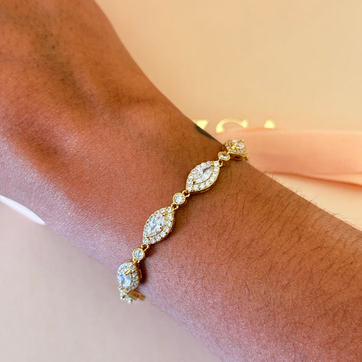 Zircone marquise gold plated bracelet