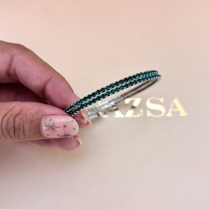 Dainty green bangle