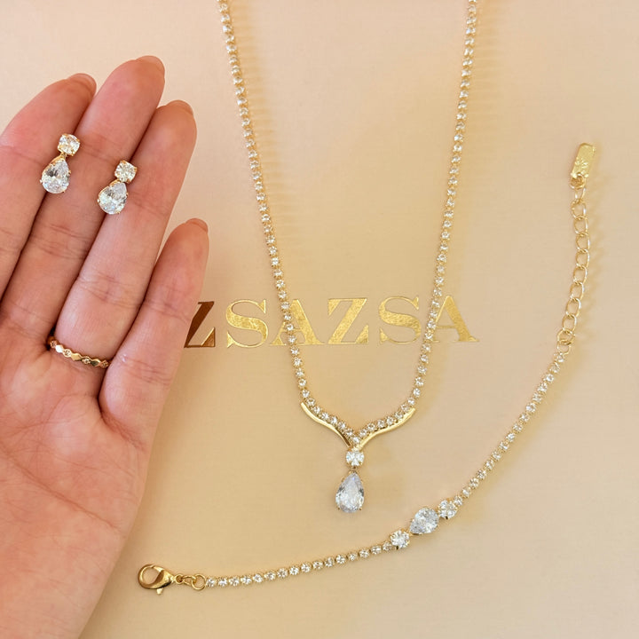 Teardrop zircone gold plated set