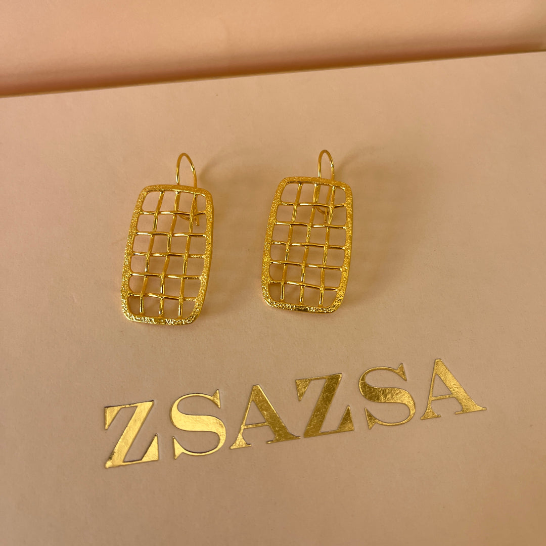Rectangular grid gold handmade set