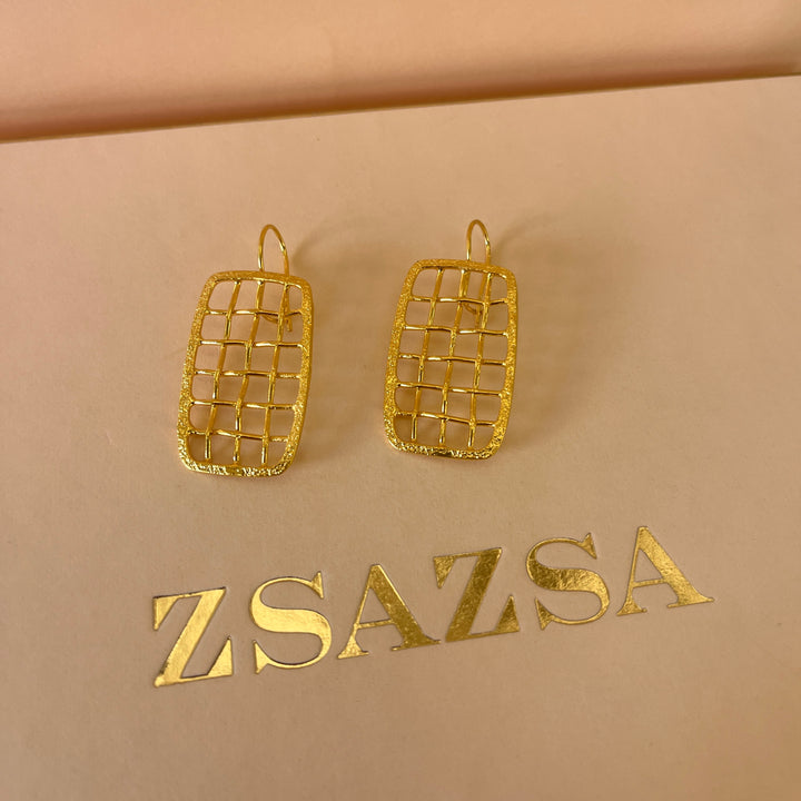 Rectangular grid gold handmade set