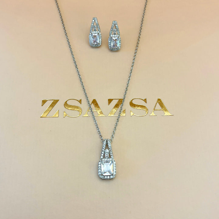 Silver zircone rectangular set