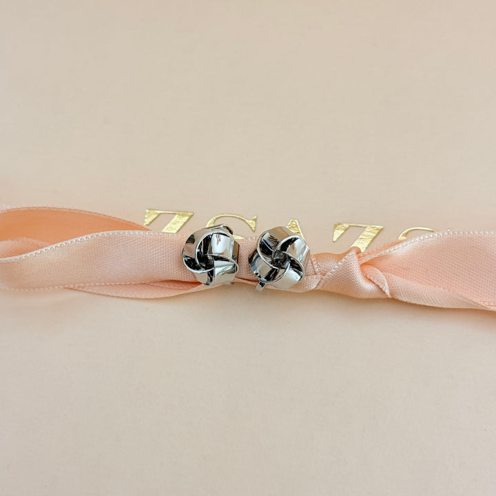 Plain Knot silver clip on earrings