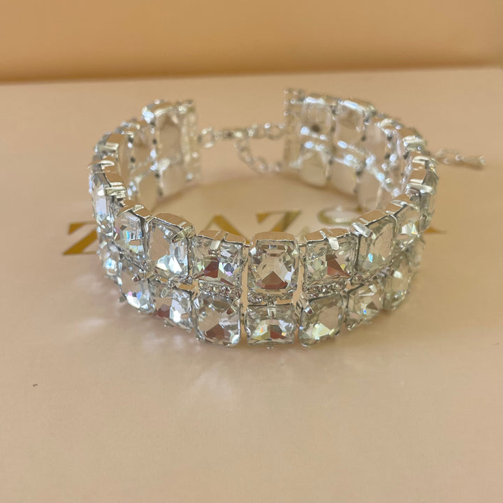 Square bangle