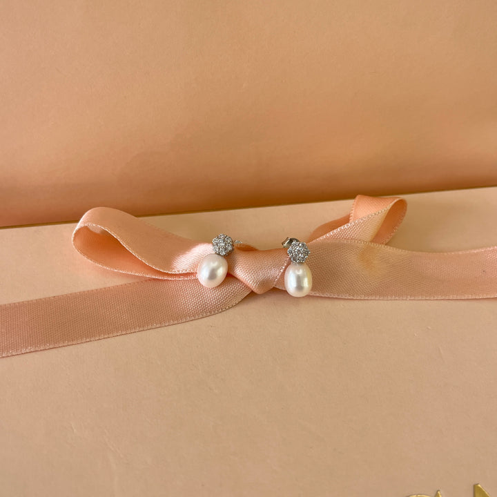 Zircone and fresh water pearls Sterling silver set