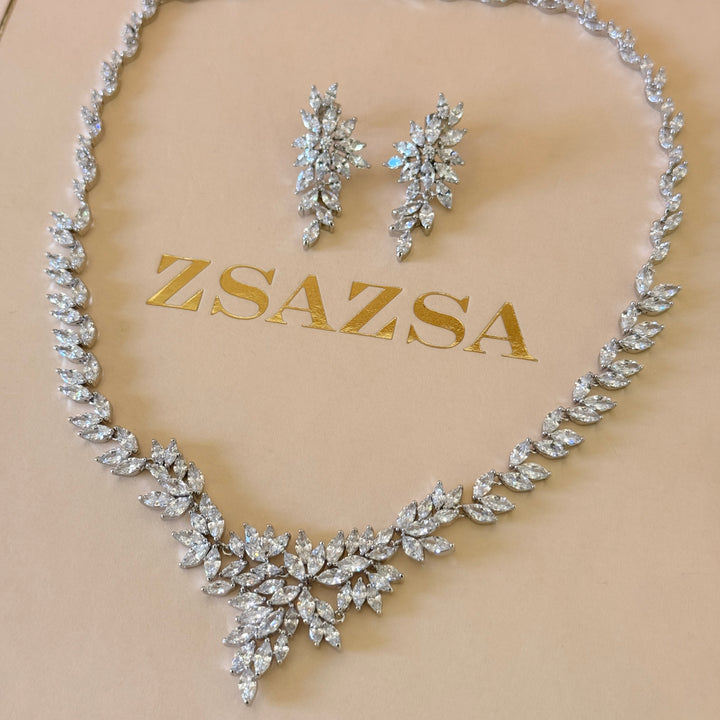 Marquise zircone silver set