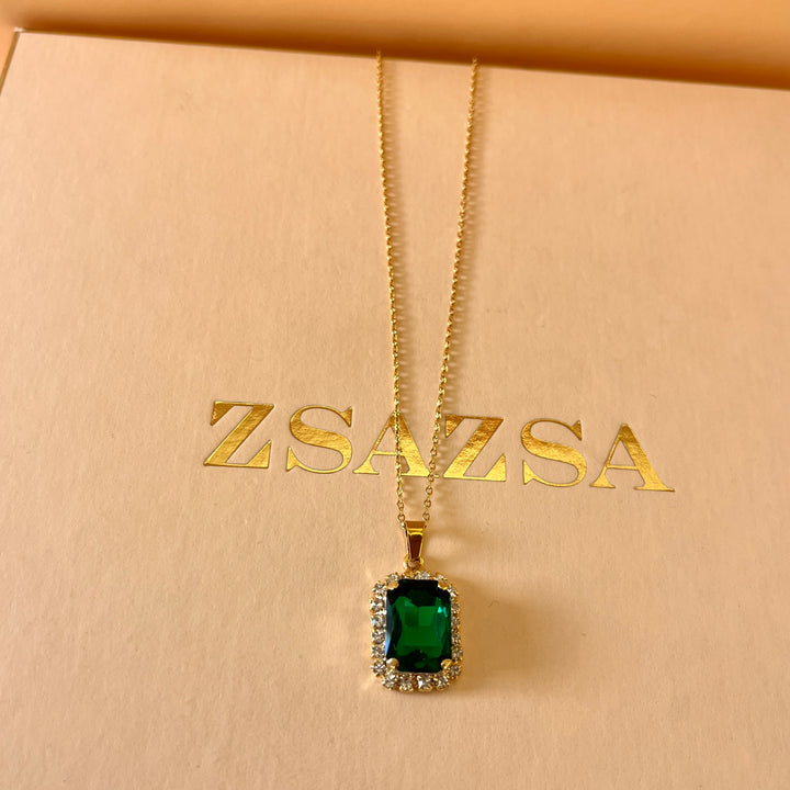 Dark green Preciosa crystals set