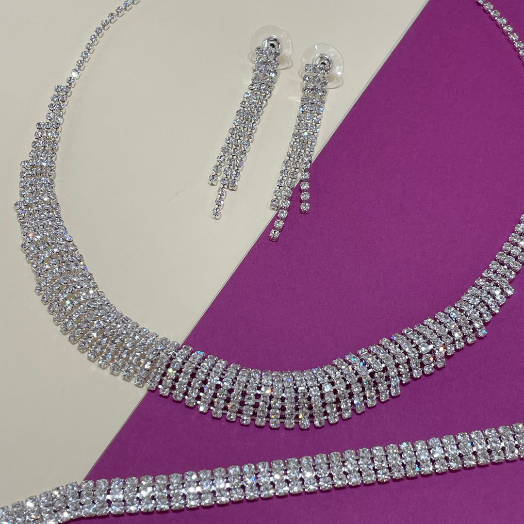 Elegant set