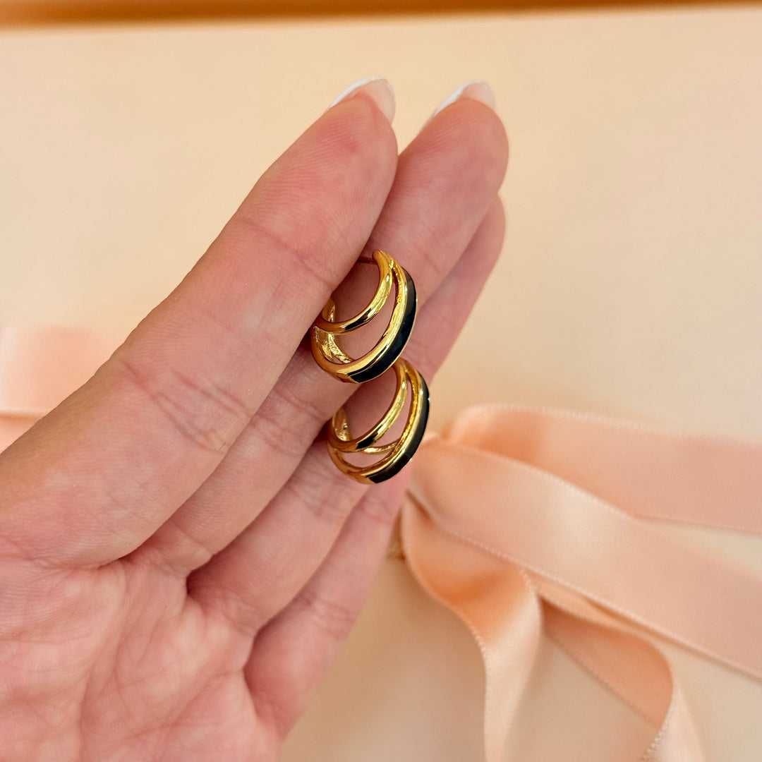 Casual black gold plated half hoops