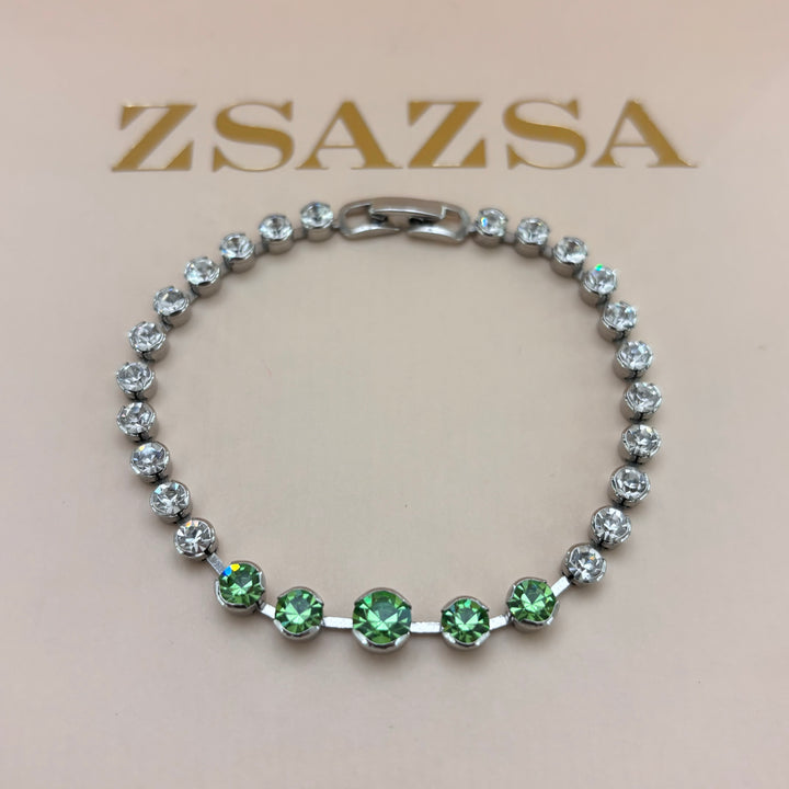 Dainty light green bracelet