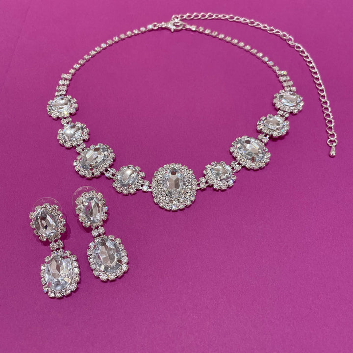 Choker set