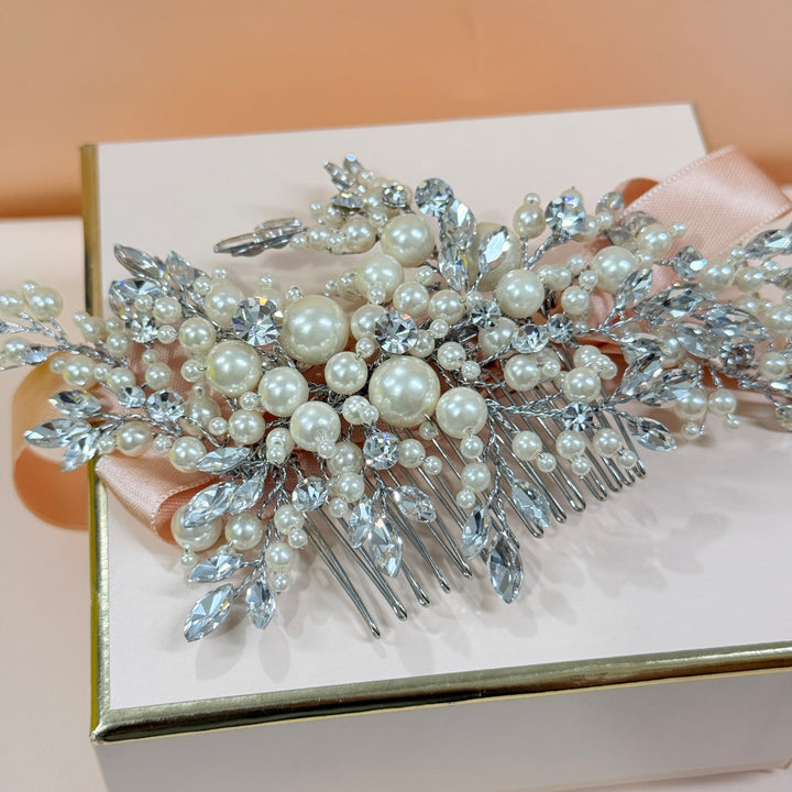 Rhinestone marquise & cream pearls silver comb