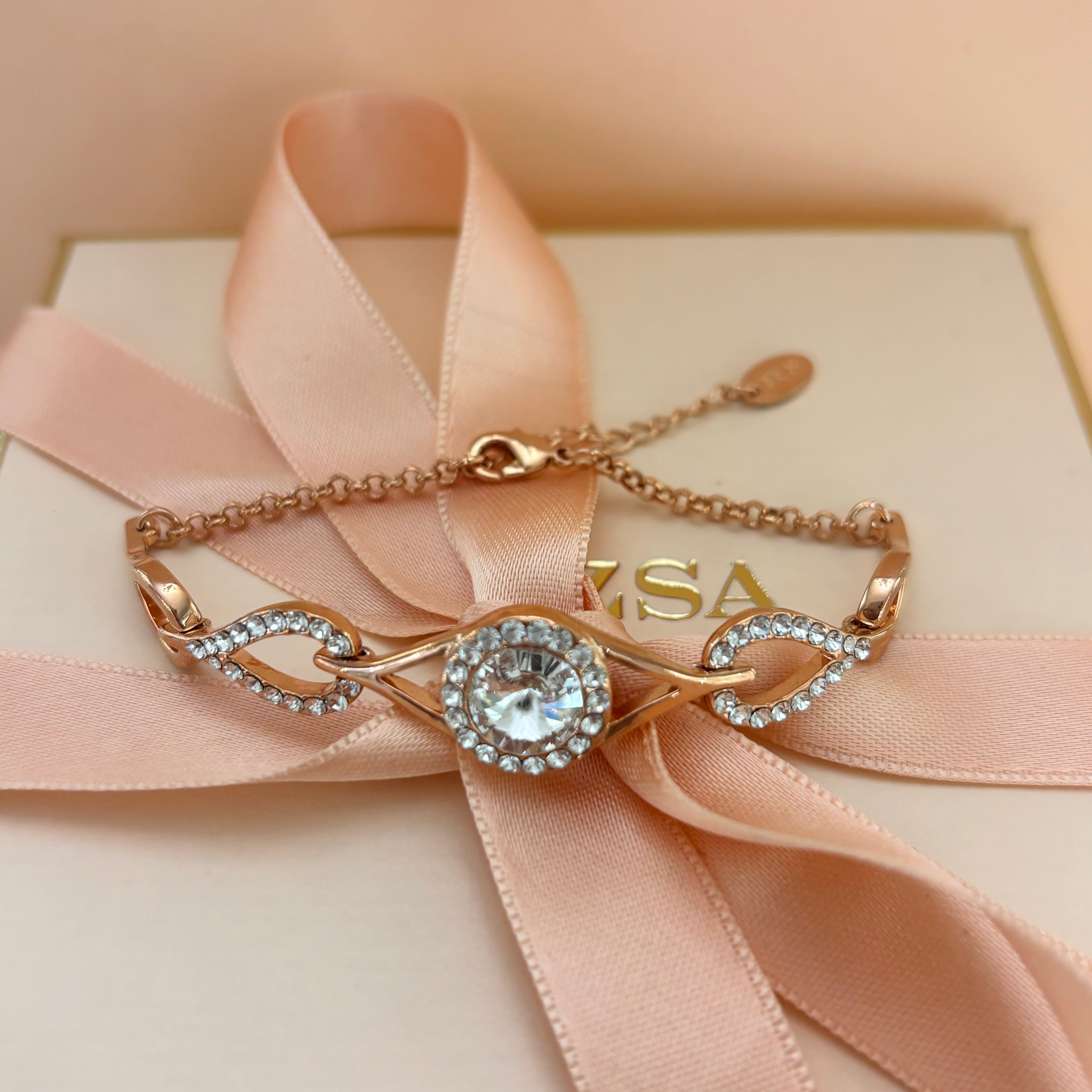 Dainty bracelet