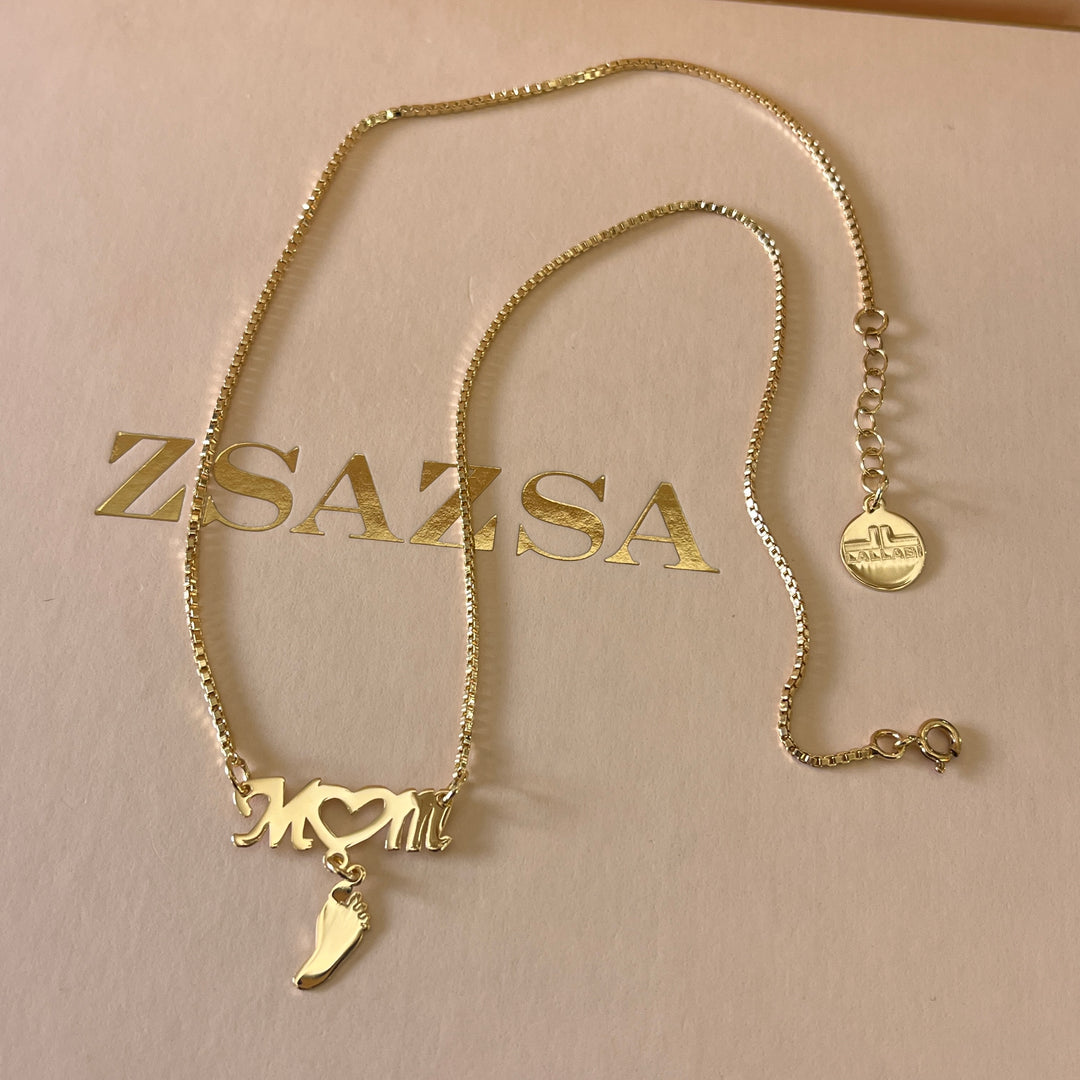 Mom gold plated necklace