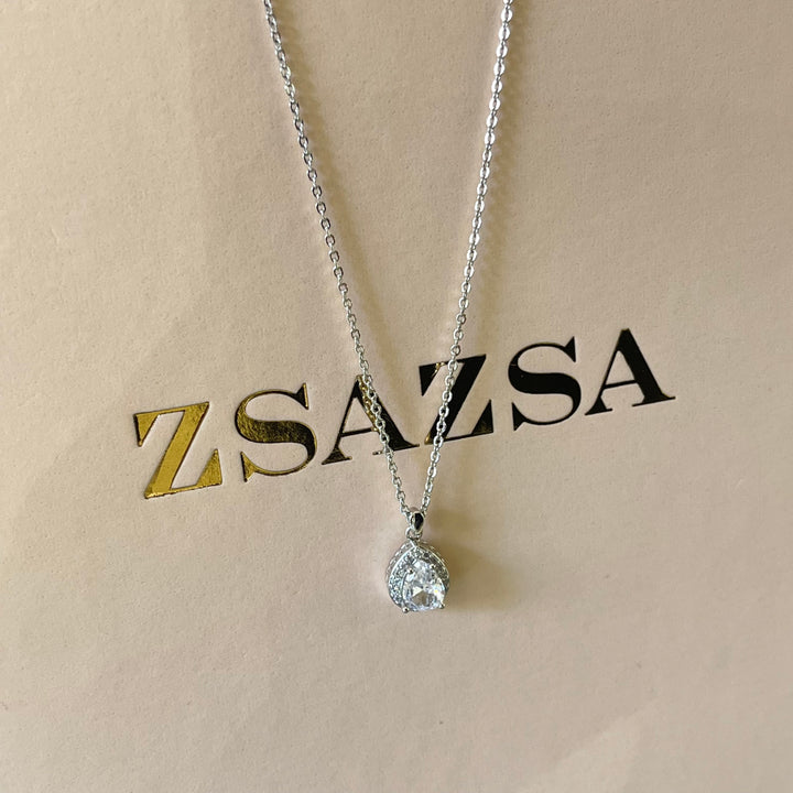 Silver zircone teardrop pendant