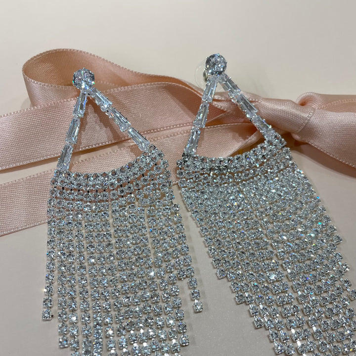 Elegant earrings